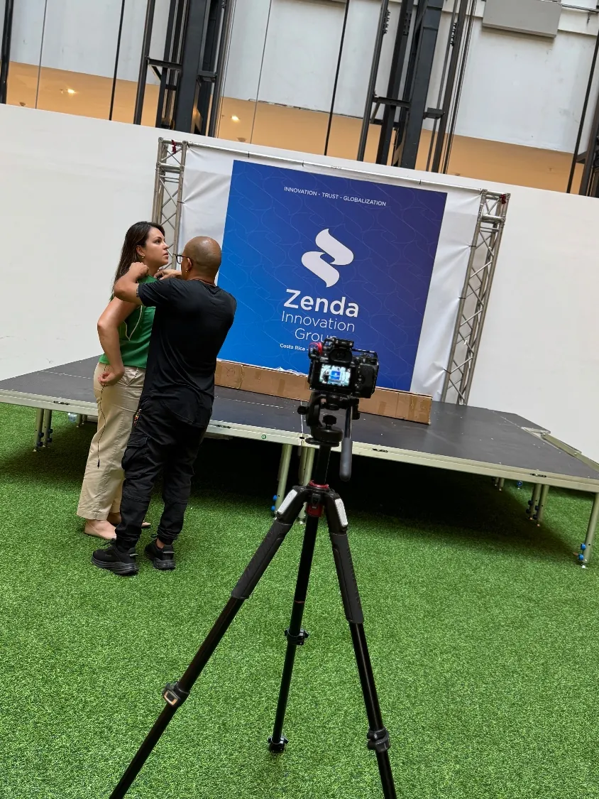 Sesión de fotos de Zenda Innovation Group